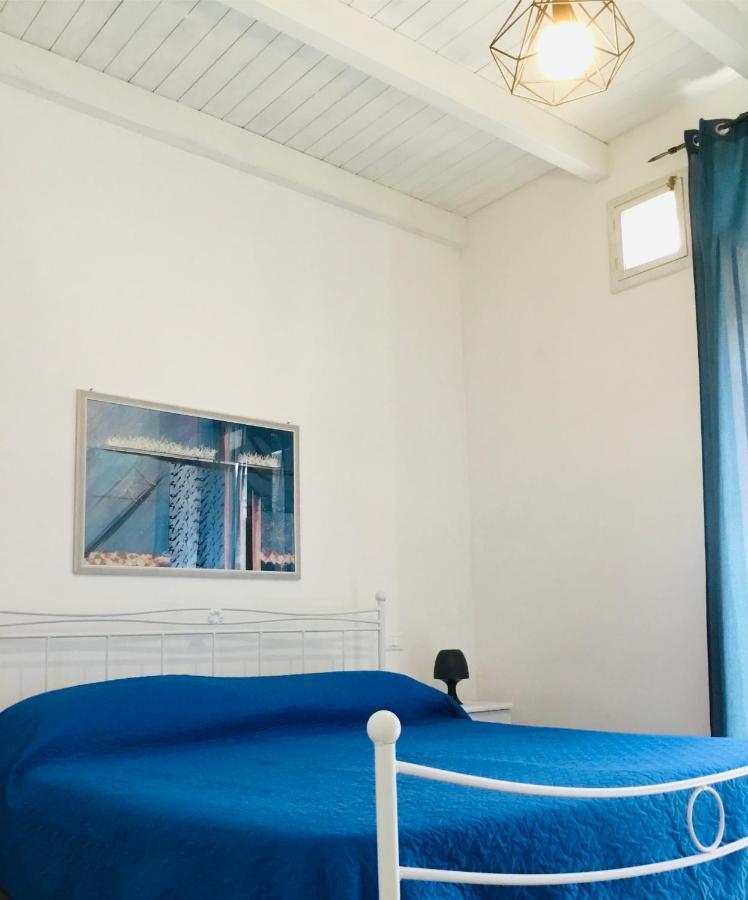 Camere Simona 카스텔라마레델골포 외부 사진